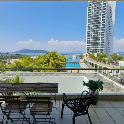 Southbay Seaview Condo A10 #10minQueensbay #15minSPICE