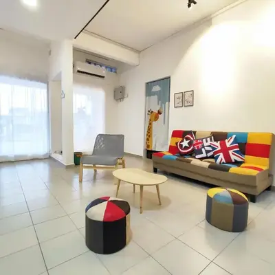 Minimaliste Ipoh Garden 2 minute to stadium 5BR5BR
