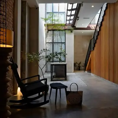 Quint Residence