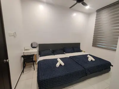 Gallery image of 16 Paxs Bungalow Homestay Hutan Melintang by Aloha in Hutan Melintang