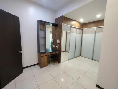 Gallery image of 16 Paxs Bungalow Homestay Hutan Melintang by Aloha in Hutan Melintang