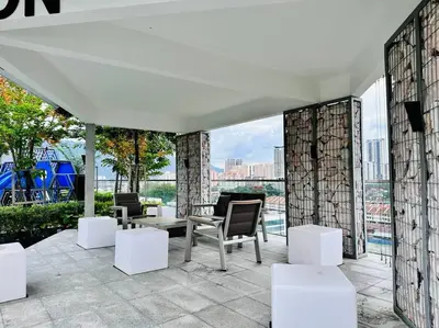 Gallery image of HomeCinema with Seaview, 8pax, Urban Suites by PG Home in George Town