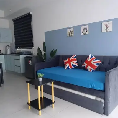 Aesthetic Urban Suite With Infinite Pool & Gym