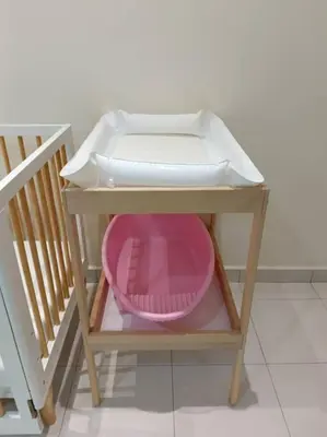 a table with a sink and a pink bowl at Homestay Sitiawan 53 in Sitiawan