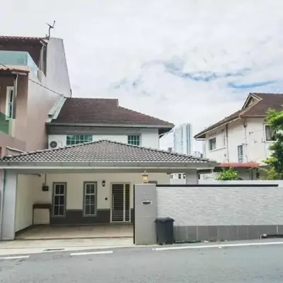 90 Home4Stay 2storeySemi-D gurney&beach Shopping local food