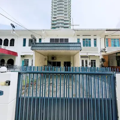 7 Home4Stay Peaceful GurneyTerrace 4BR15pax Shops & Eateries