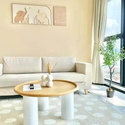 Urban Suites #Creamy style #Infinity Pool #local neighbourhood #5pax #3BR 2bath #2Queen 1Single #Quality well maintained #Private host