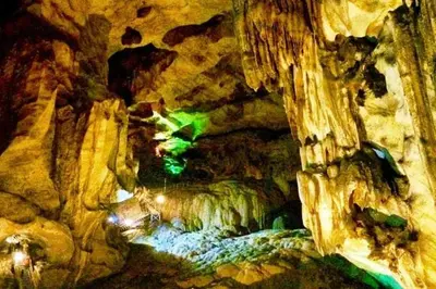 a large cave with a cave entrance with at IPOH Sky Garden Residences, 31200 Chemor Ipoh in Chemor