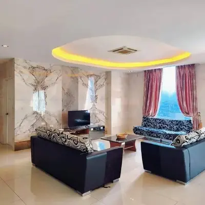 Ipoh Kinta river front luxury pent house 4br 18pax