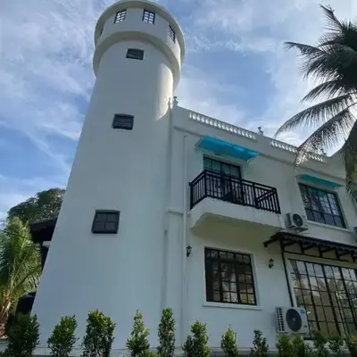 Pearl Castlestay