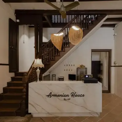 Armenian House by IIP
