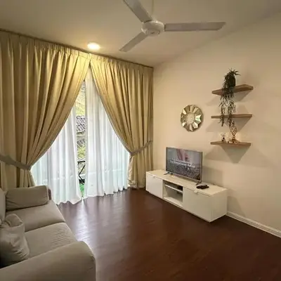 Ella Residence Homestay