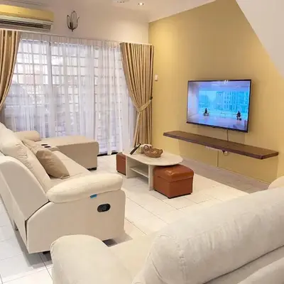 Golden House 18