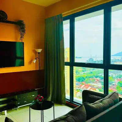 Stunning Sea & City View Apartment in George Town