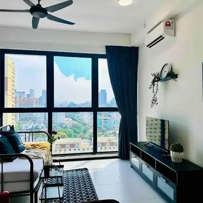 newly renovation apartment 3BR pool 10 pax