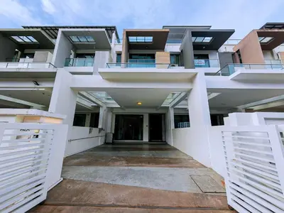 a large white building with a walkway at 142 spacious 3storey 6BR 6bath for big family wedding birthday easy parking in Gelugor