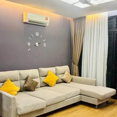 Beautiful 20-Person Villa