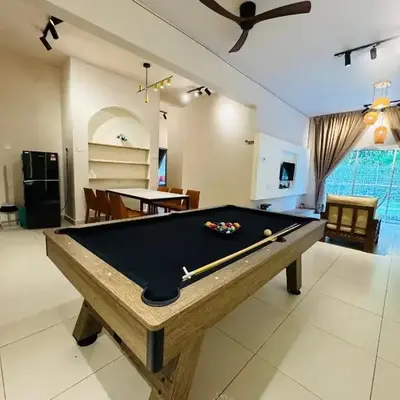 AYAAN SNOOKERS HOUSE at QUINTET FREE PARKING and NETFLIX
