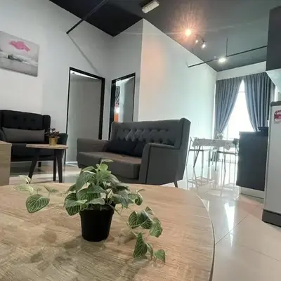 2BR Airport Panoramic View Family Suite