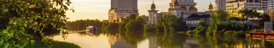 a view of a river in a city with buildings at Klang Prima Bayu Apartment, Taman Bayu Perdana, 42000 Klang in Gua Sai