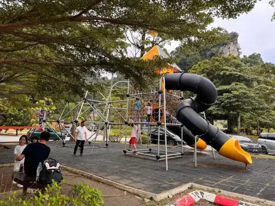 a group of children playing on a playground at Waterfall Guesthouse 4R3B 12pax 3Car KTV BBQ Pool table in Ipoh