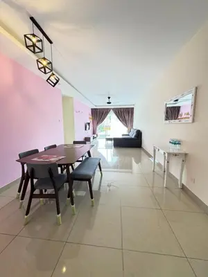 a dining room with a table and chairs at Rich field Cameron Highlands Homestay-Peony Square-3BDR 2BTH-8PAX in Cameron Highlands