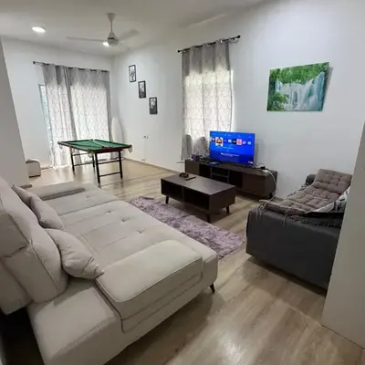 AYAAN ATRIUM Homestay with PS4 GAMING and Snookers