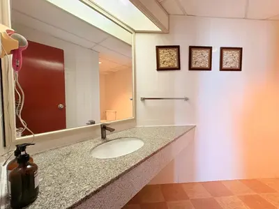 Gallery image of Rainbow Paradise Beach Resort - Penang in Tanjung Bungah