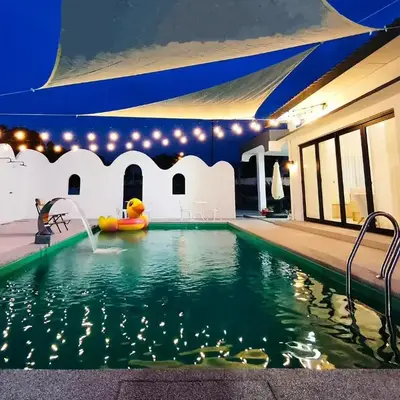 Ipoh Santorini Pool Villa 4BR 15pax by One Life Four Season Guesthouse