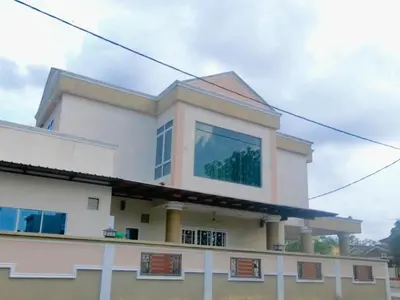 a house with a large window on top of it at Shuang Yang Sekinchan Homestay 6 in Sekincan