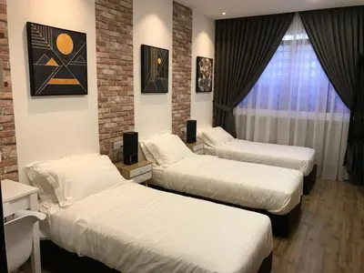 Gallery image of W boutique 10pax with family karaoke in Ipoh