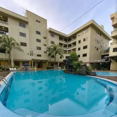 Coral Bay Resort