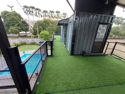 a house with a yard with a swimming pool at Safar House & Cabin (Muslim) in Kuala Kangsar