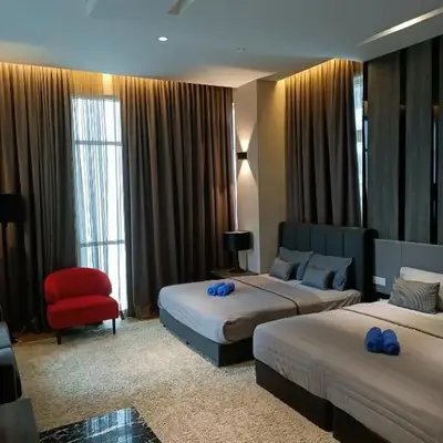 MARITIME SUITE KARPAH SINGH DRIVE PENANG