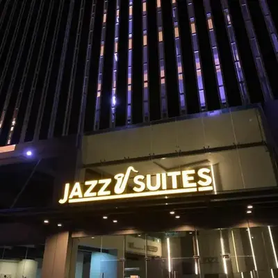 Jazz Service Suites 2 bedroom 35-1 by Yen's Sojourn