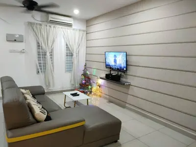 Gallery image of Setia Home Sitiawan KTV 12+4 Pax in Sitiawan