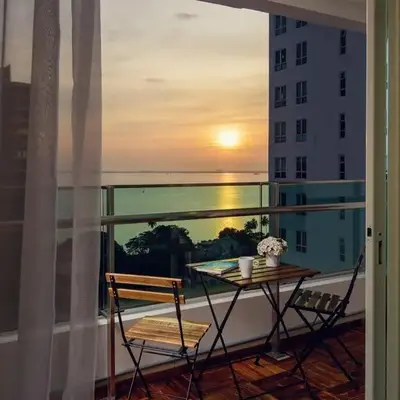 2R2B/Harmony Sunrise/1~8pax/Gurney/Mansion One